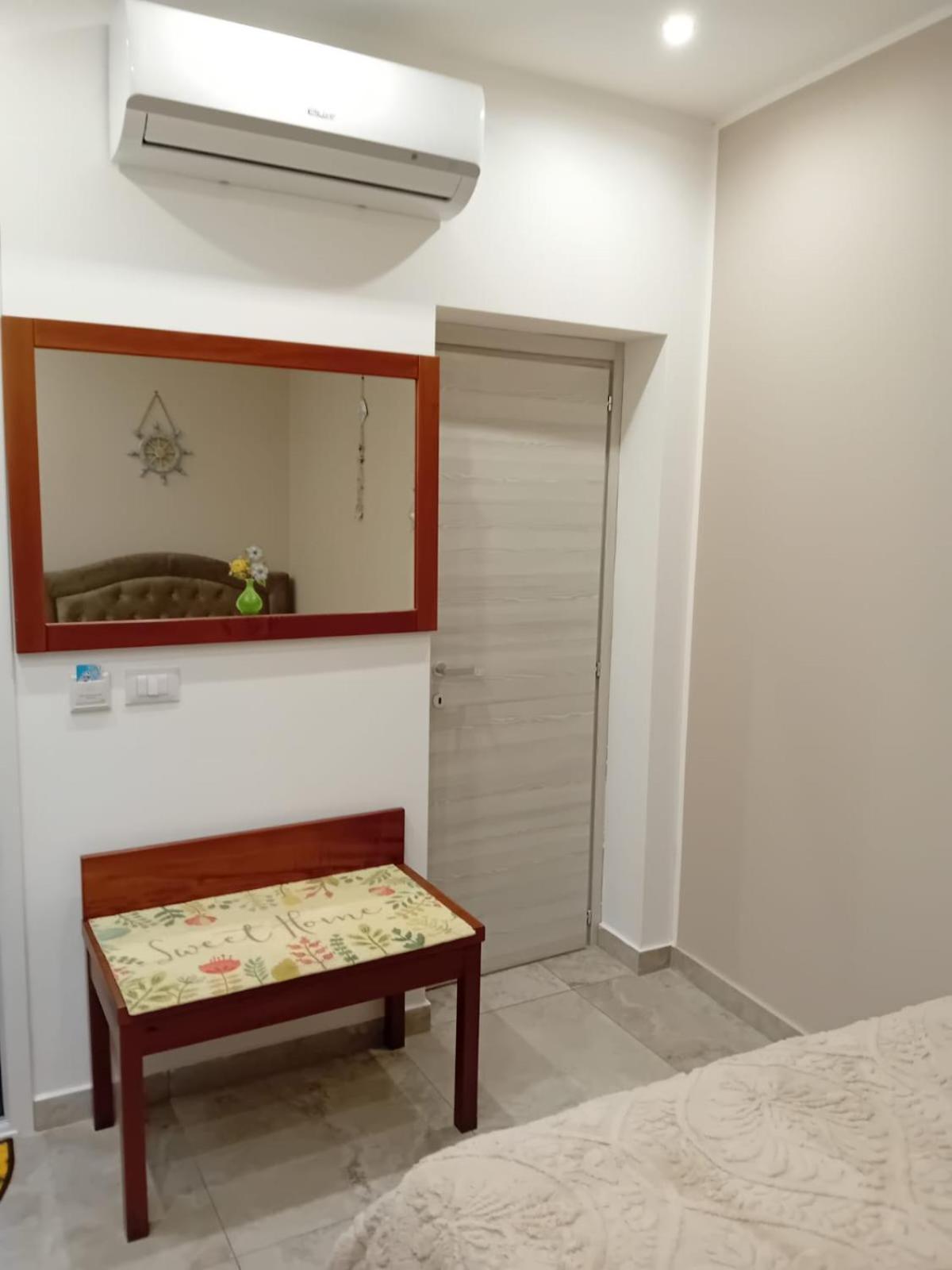לינה וארוחת בוקר קטאניה Al Punto Giusto מראה חיצוני תמונה